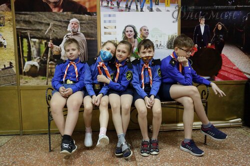 Открытие выставки работ  художника-иллюстратора Евгении Ивановны Стерлиговой YE1A0691